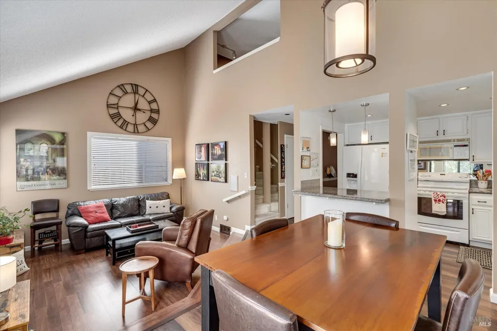 1927 Oak Circle Yountville, CA 94599