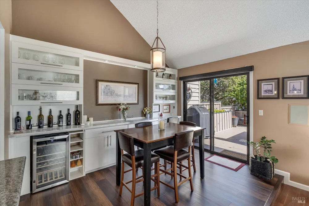 1927 Oak Circle Yountville, CA 94599