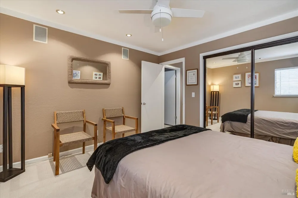 1927 Oak Circle Yountville, CA 94599