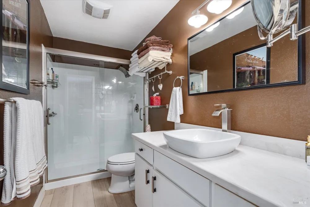 1927 Oak Circle Yountville, CA 94599