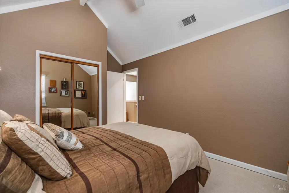 1927 Oak Circle Yountville, CA 94599