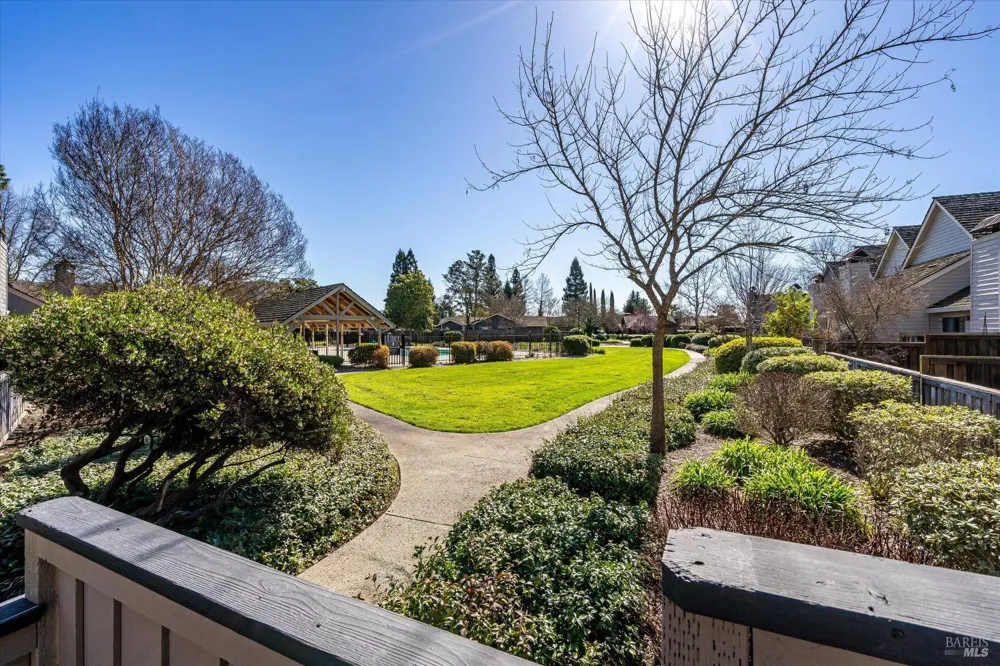 1927 Oak Circle Yountville, CA 94599