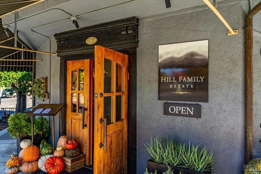 46 Lande Way Yountville, CA 94599