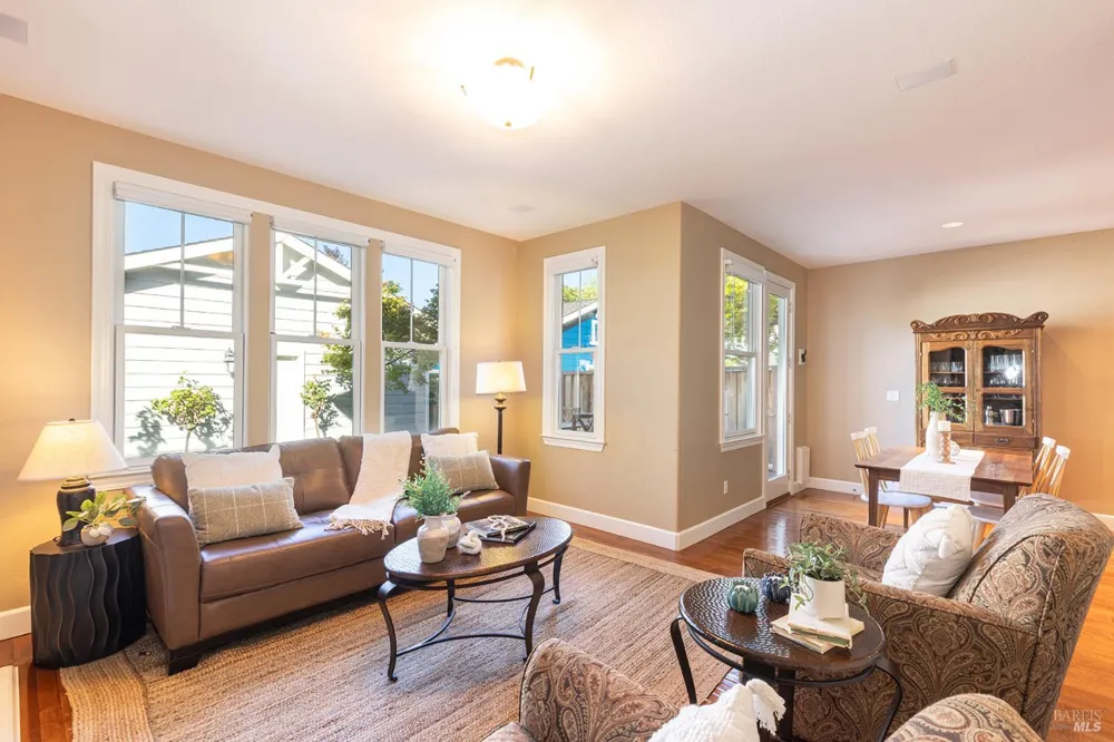 46 Lande Way Yountville, CA 94599
