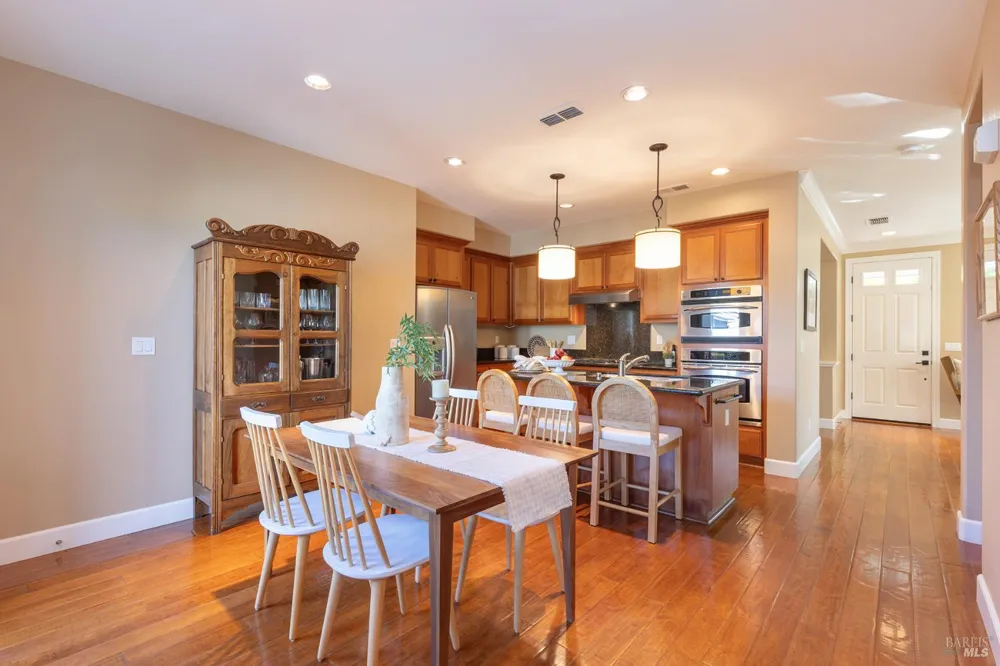 46 Lande Way Yountville, CA 94599