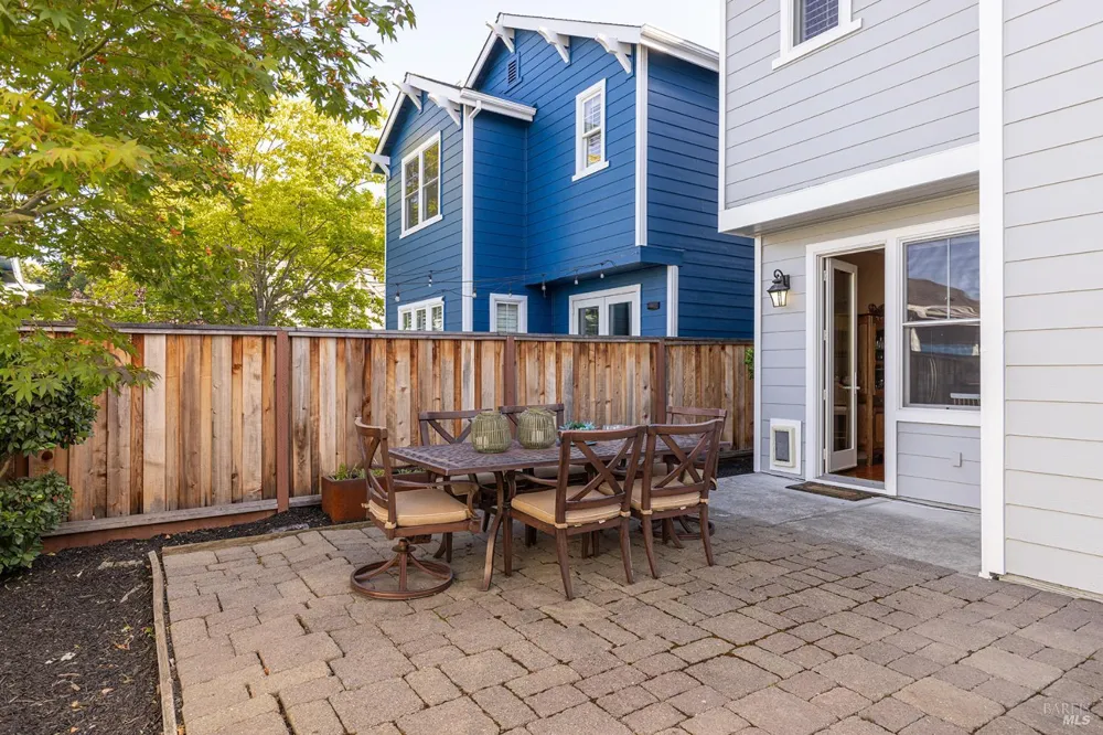 46 Lande Way Yountville, CA 94599