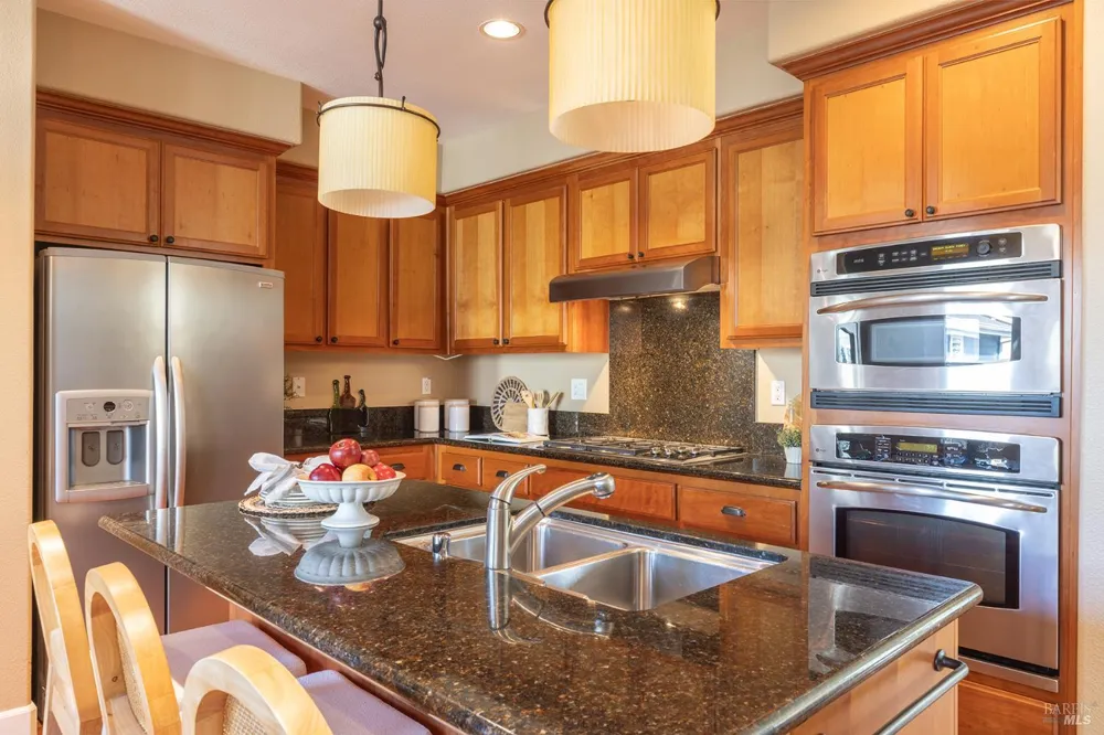 46 Lande Way Yountville, CA 94599