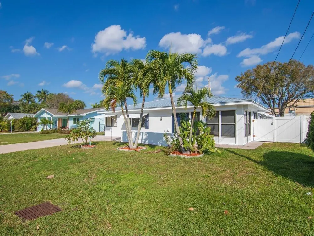 476 19th Place Vero Beach, FL 32960