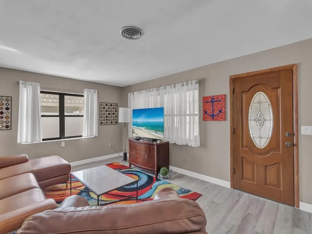 476 19th Place Vero Beach, FL 32960