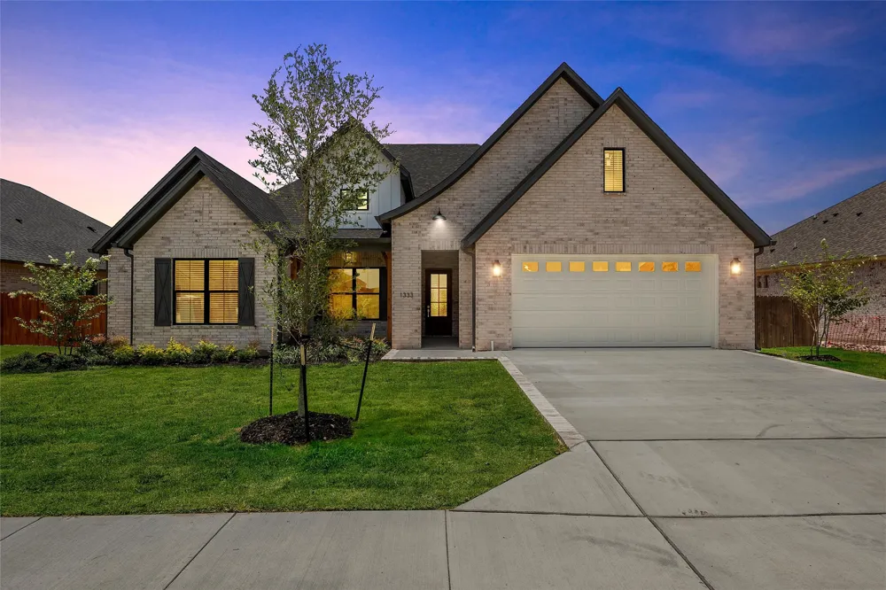 1333 Tahonta Drive Hewitt, TX 76643