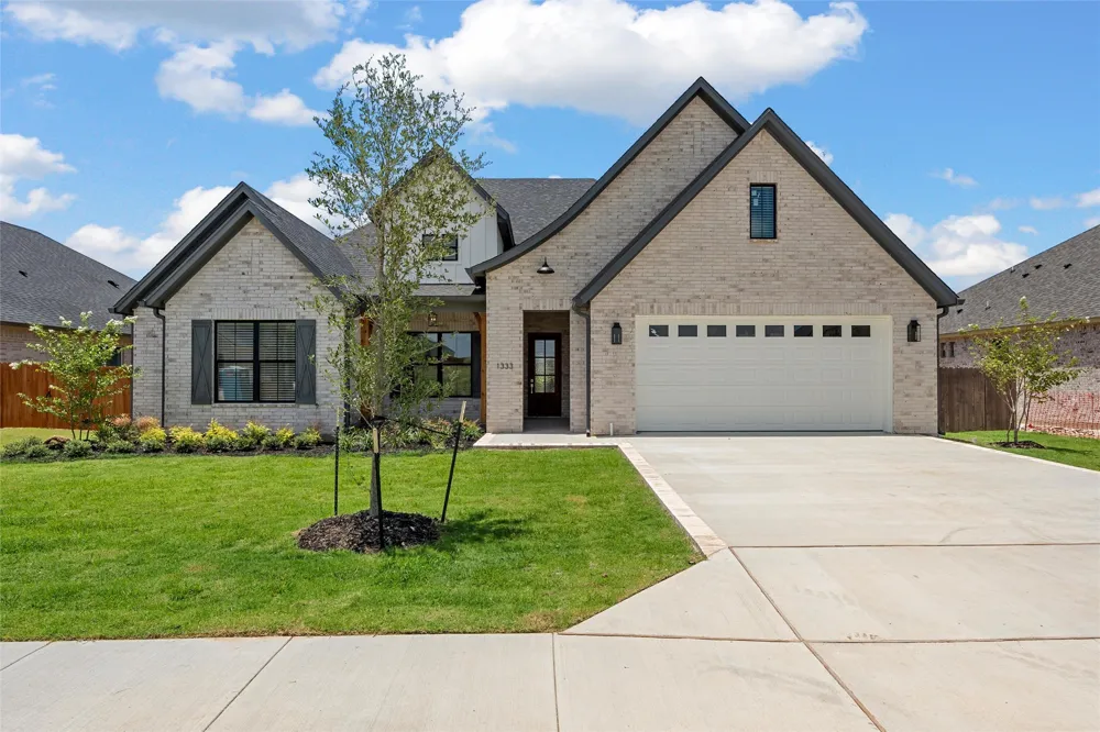 1333 Tahonta Drive Hewitt, TX 76643