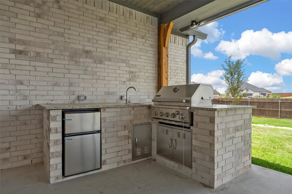 1333 Tahonta Drive Hewitt, TX 76643