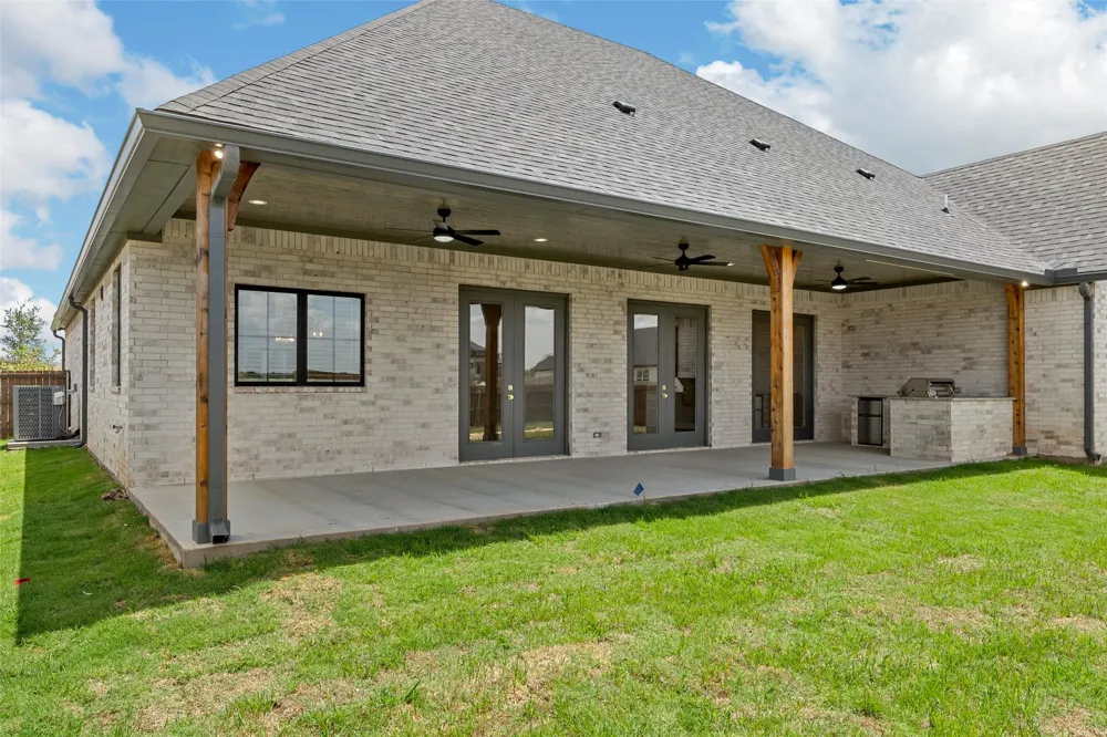 1333 Tahonta Drive Hewitt, TX 76643