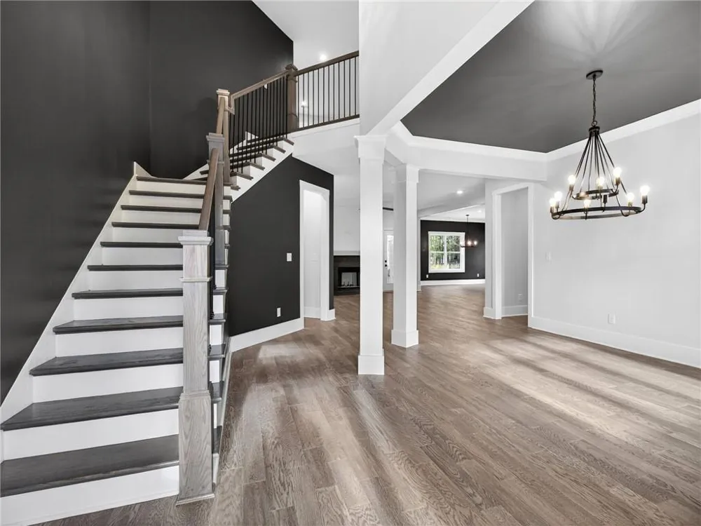 1091 Deer Trail Bishop, GA 30621