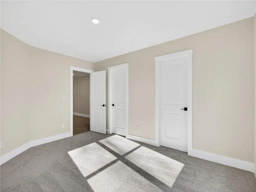 1091 Deer Trail Bishop, GA 30621