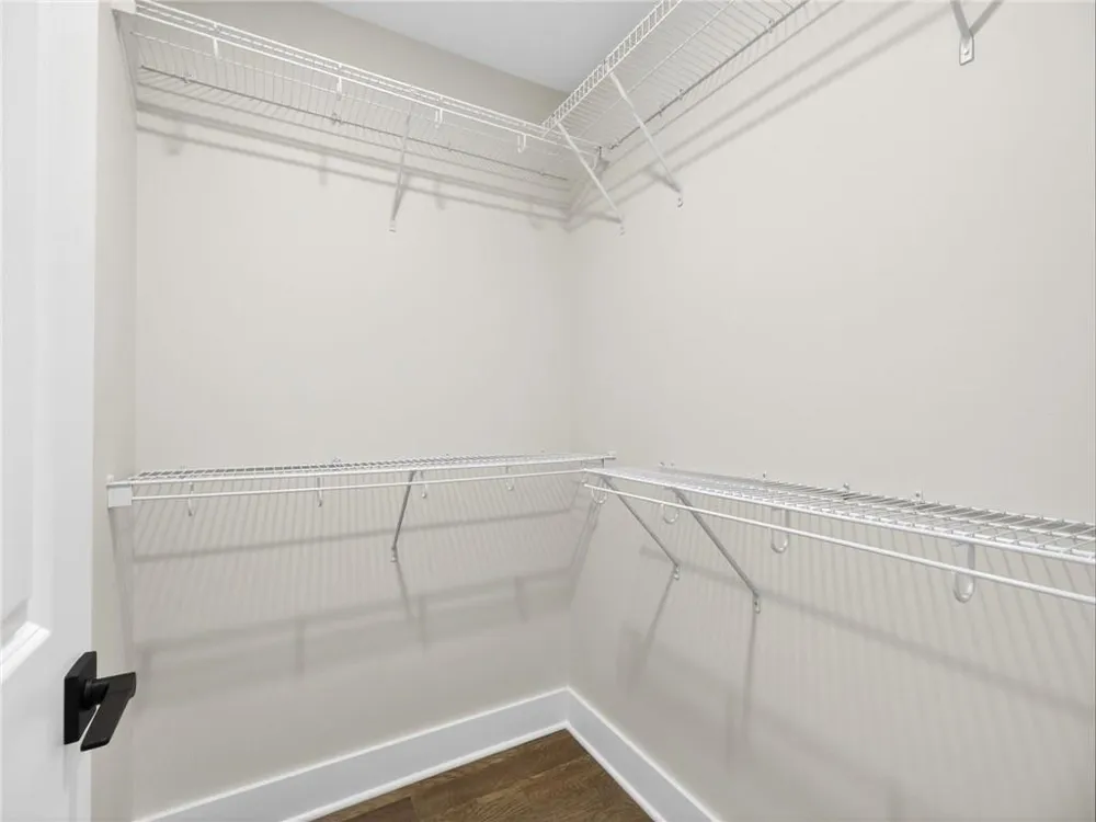 1091 Deer Trail Bishop, GA 30621