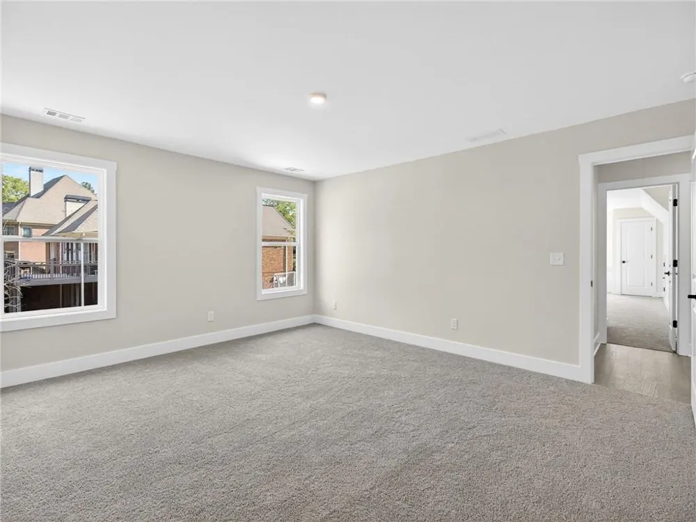 1091 Deer Trail Bishop, GA 30621
