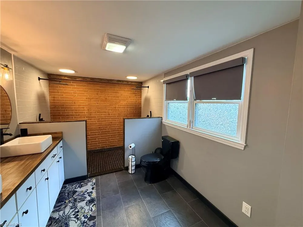 555 Shady Lane Wilkesboro, NC 28697
