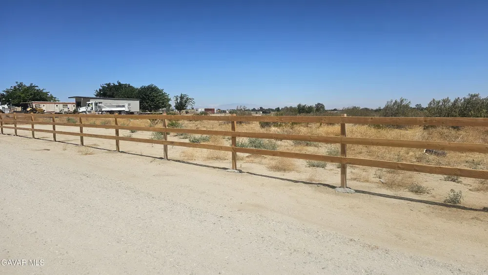 000 E T6 Littlerock, CA 93543