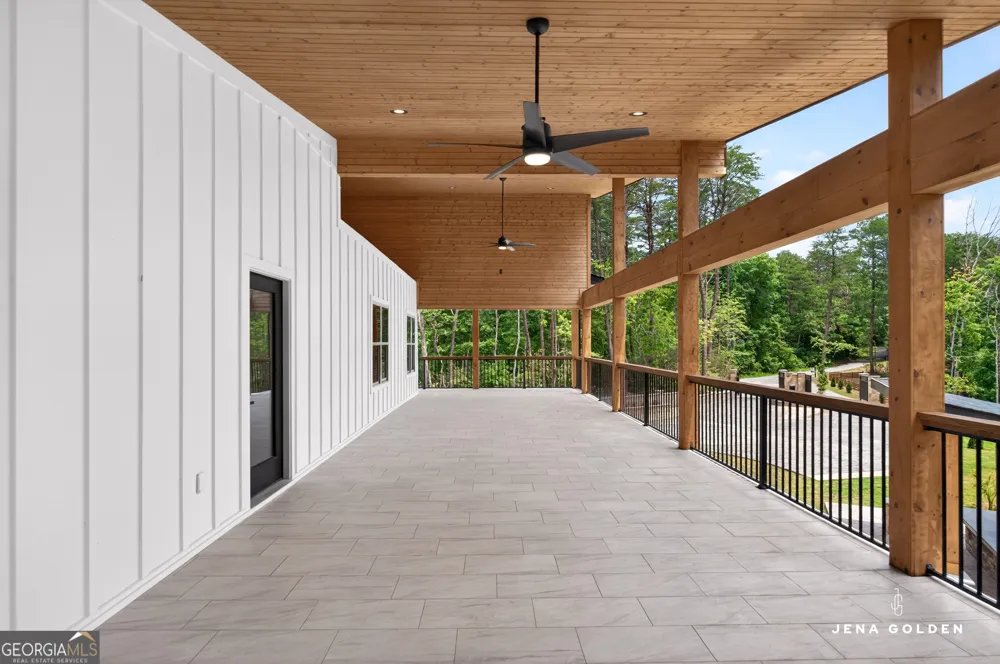 300 Mountain Ridge DR Dahlonega, GA 30533