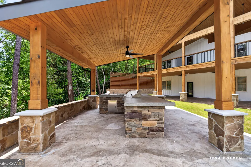 300 Mountain Ridge DR Dahlonega, GA 30533
