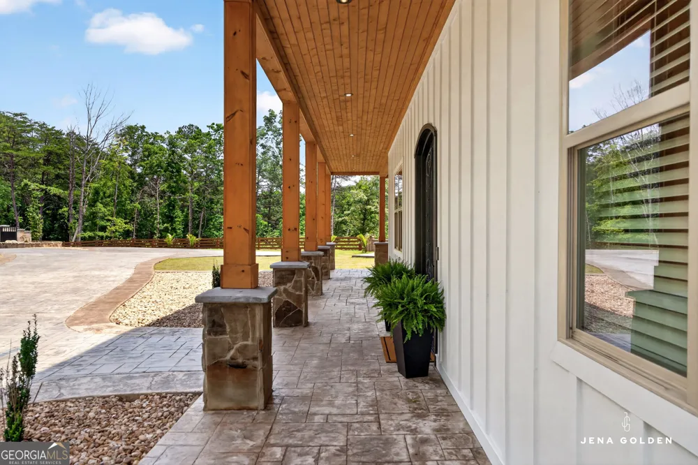 300 Mountain Ridge DR Dahlonega, GA 30533