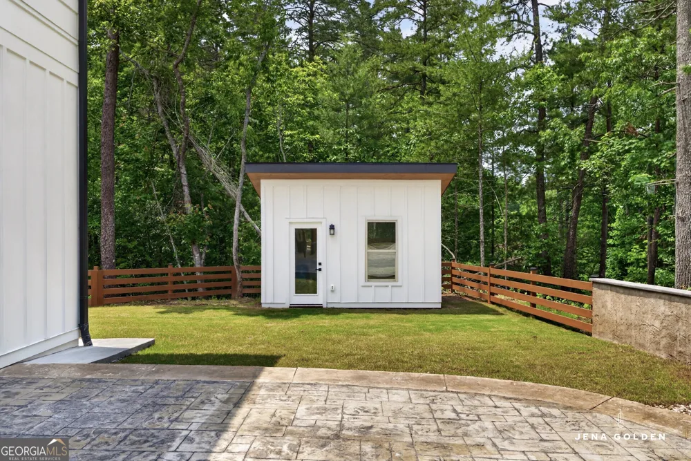 300 Mountain Ridge DR Dahlonega, GA 30533