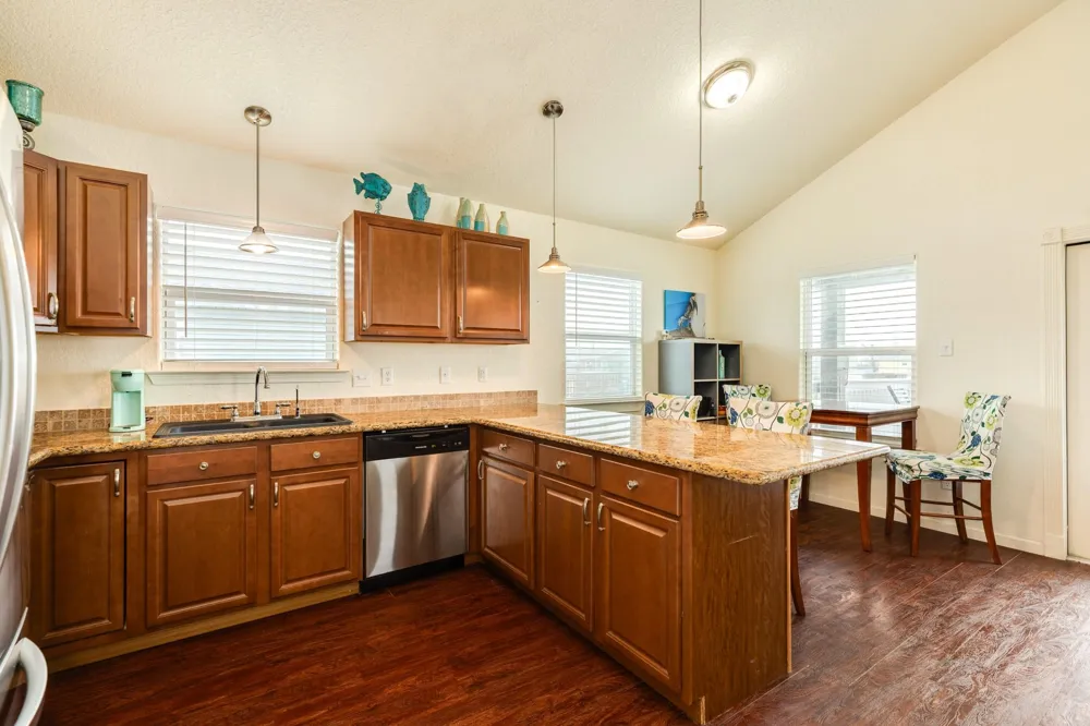 433 Seabean Street Surfside Beach, TX 77541