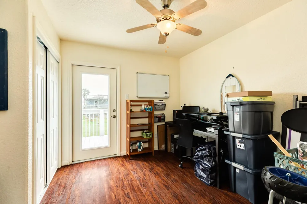 433 Seabean Street Surfside Beach, TX 77541