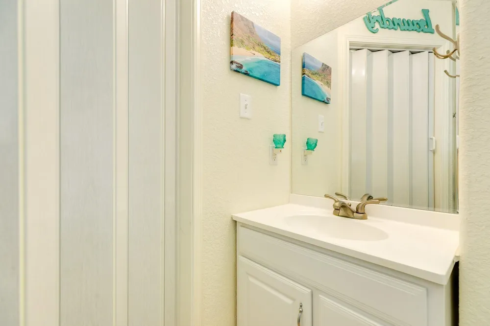 433 Seabean Street Surfside Beach, TX 77541