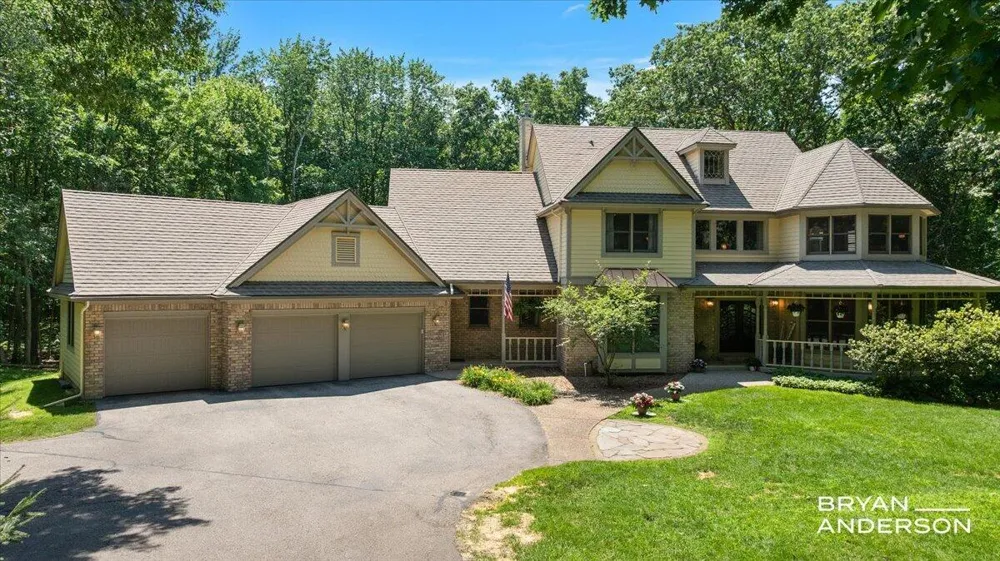 3324 Whitburn Court SE Ada, MI 49301