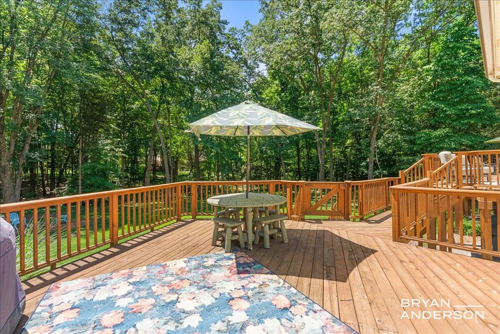 3324 Whitburn Court SE Ada, MI 49301