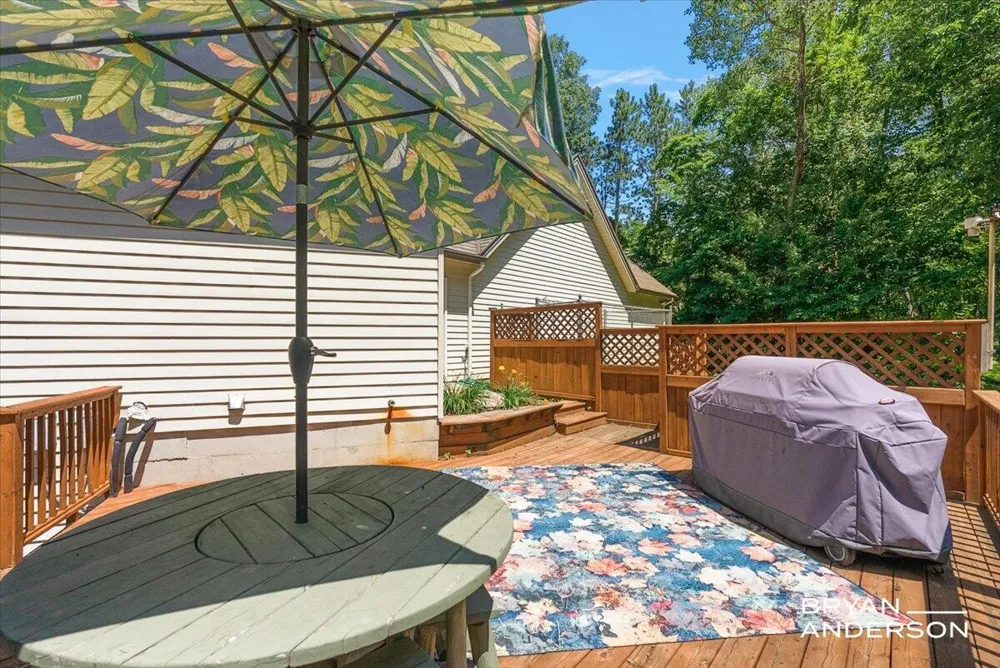 3324 Whitburn Court SE Ada, MI 49301