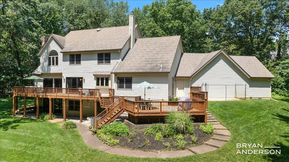 3324 Whitburn Court SE Ada, MI 49301