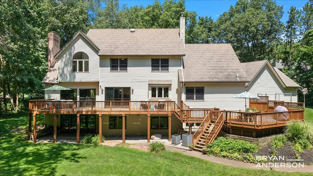 3324 Whitburn Court SE Ada, MI 49301