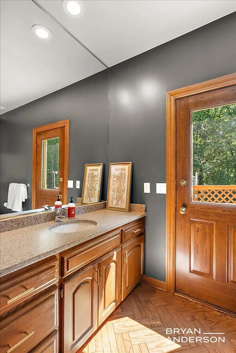 3324 Whitburn Court SE Ada, MI 49301