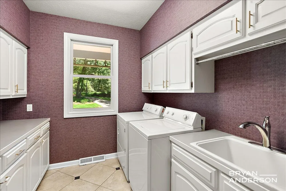 3324 Whitburn Court SE Ada, MI 49301