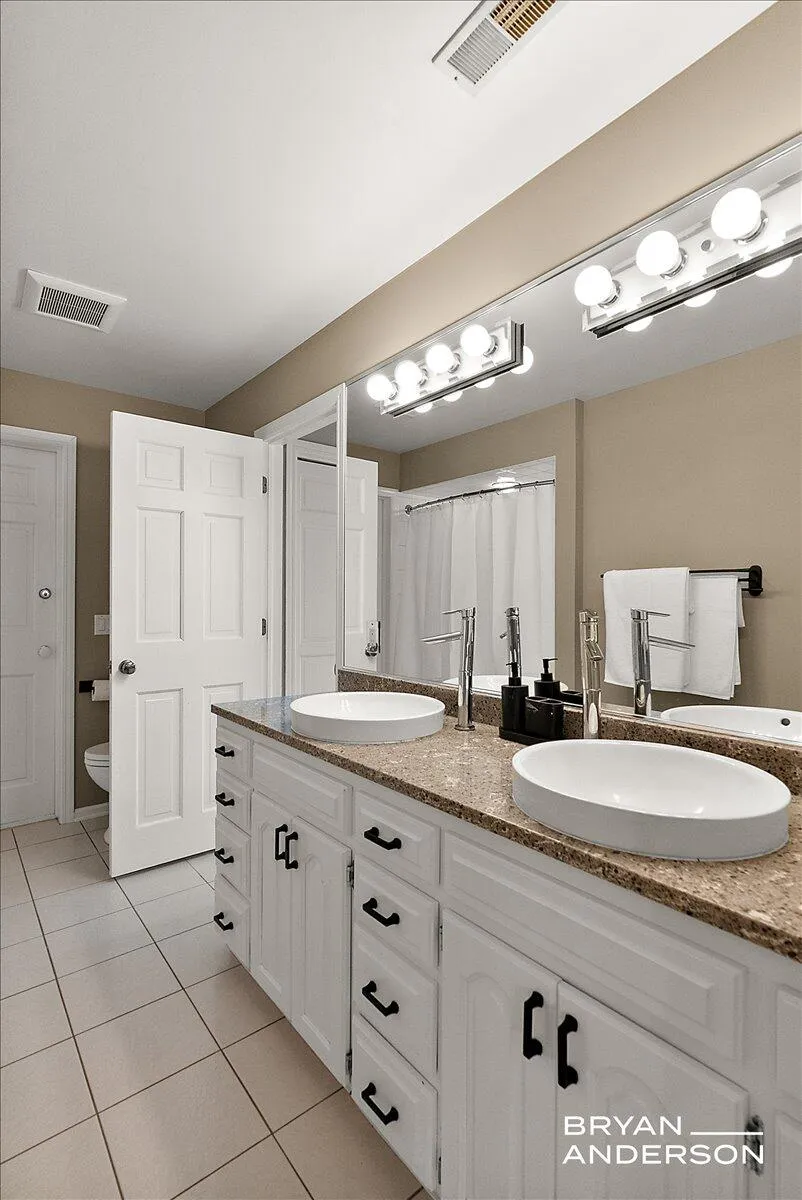 3324 Whitburn Court SE Ada, MI 49301