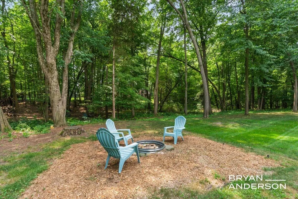 3324 Whitburn Court SE Ada, MI 49301