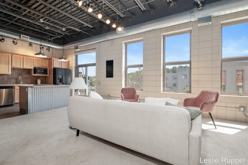 801 Monroe Avenue NW ##206 Grand Rapids, MI 49503