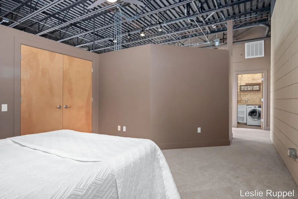 801 Monroe Avenue NW ##206 Grand Rapids, MI 49503
