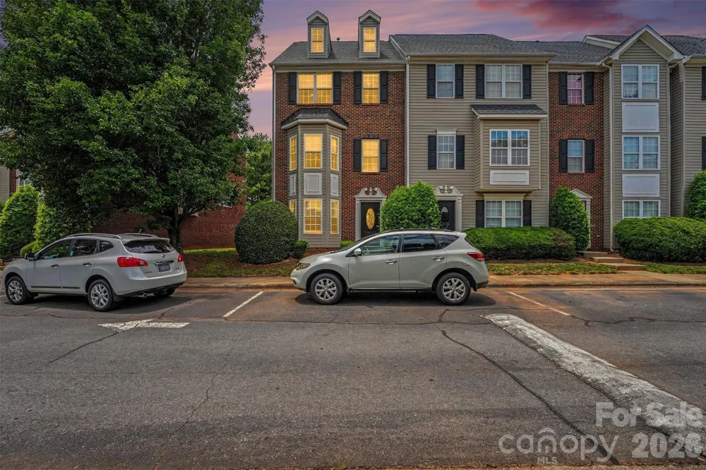 9866 Treeside Lane Matthews, NC 28105