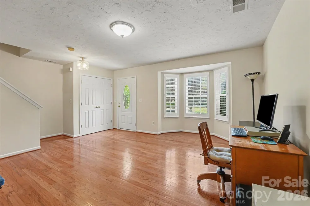 9866 Treeside Lane Matthews, NC 28105