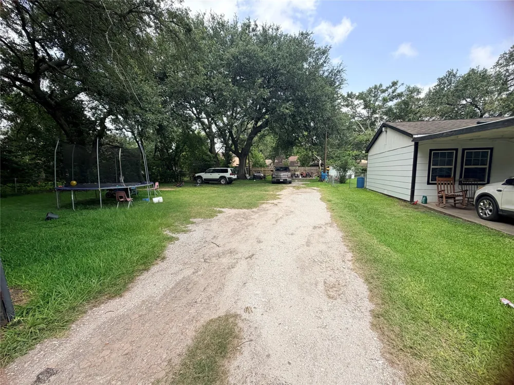 1207 Pirtle Street La Marque, TX 77568