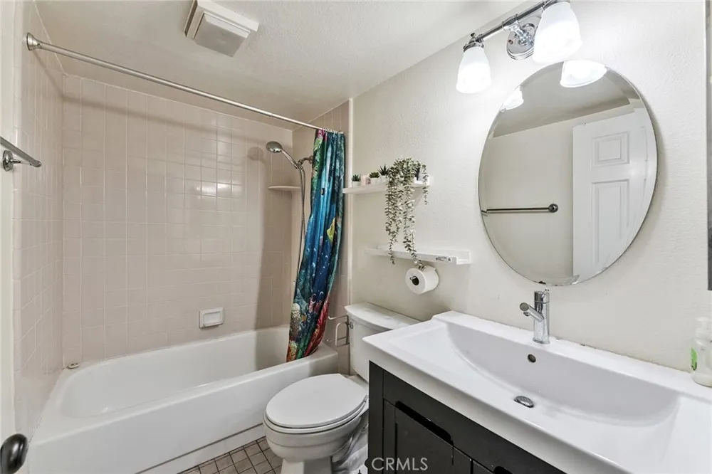 919 Bidwell San Dimas, CA 91773