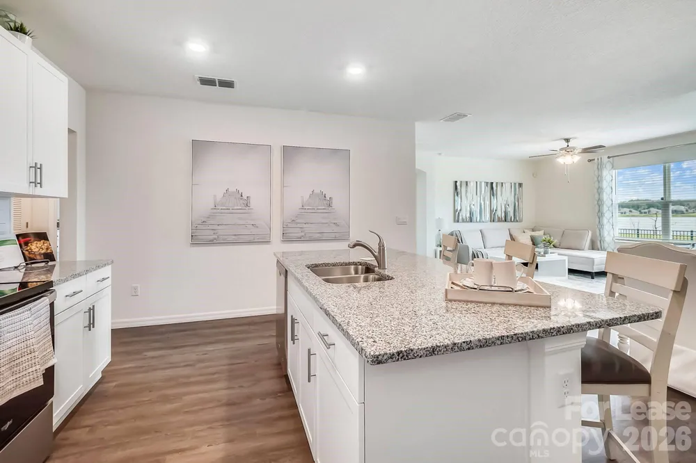 2 Reeds Creek #Cali Fairview, NC 28730