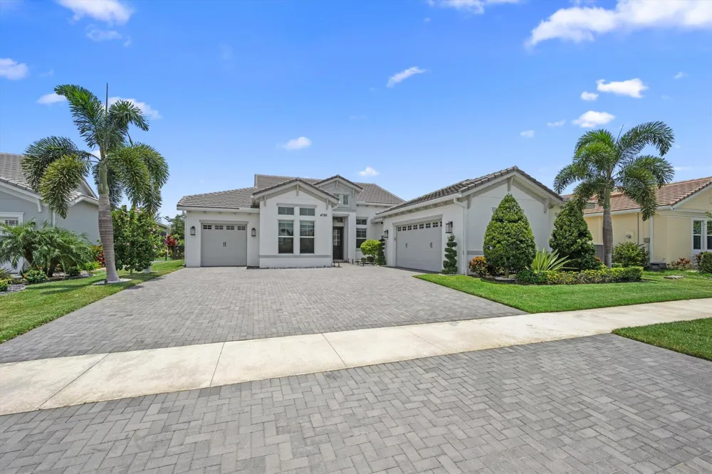 4788 Estates Circle Westlake, FL 33470