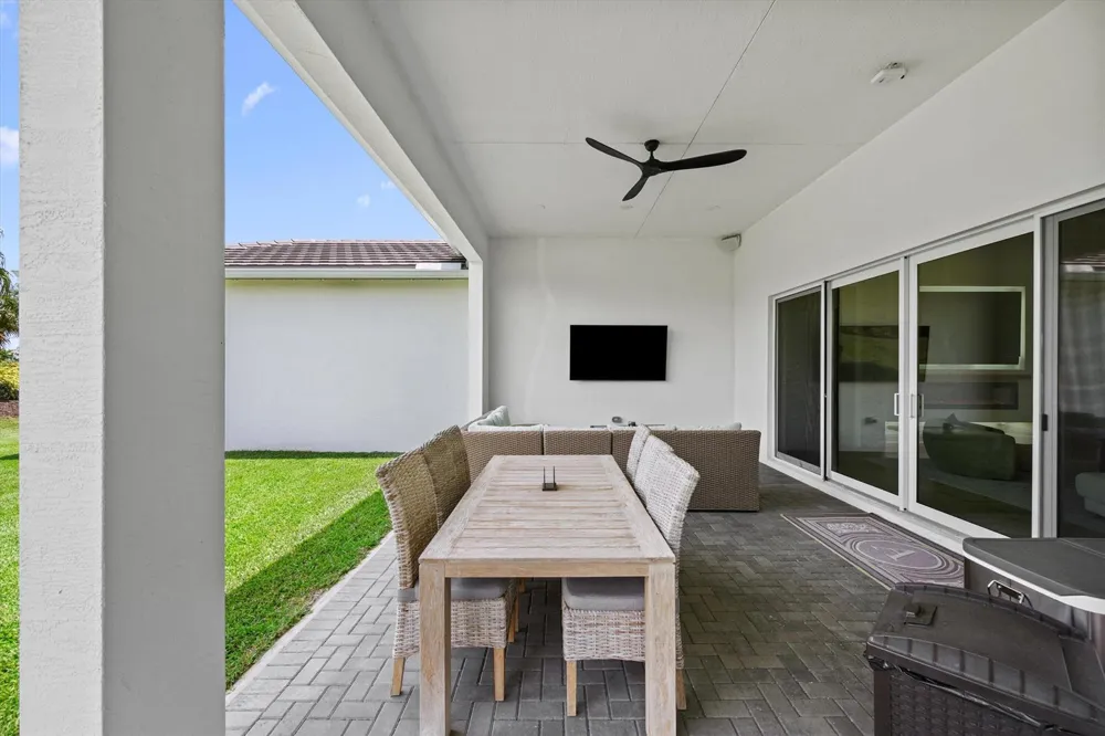 4788 Estates Circle Westlake, FL 33470