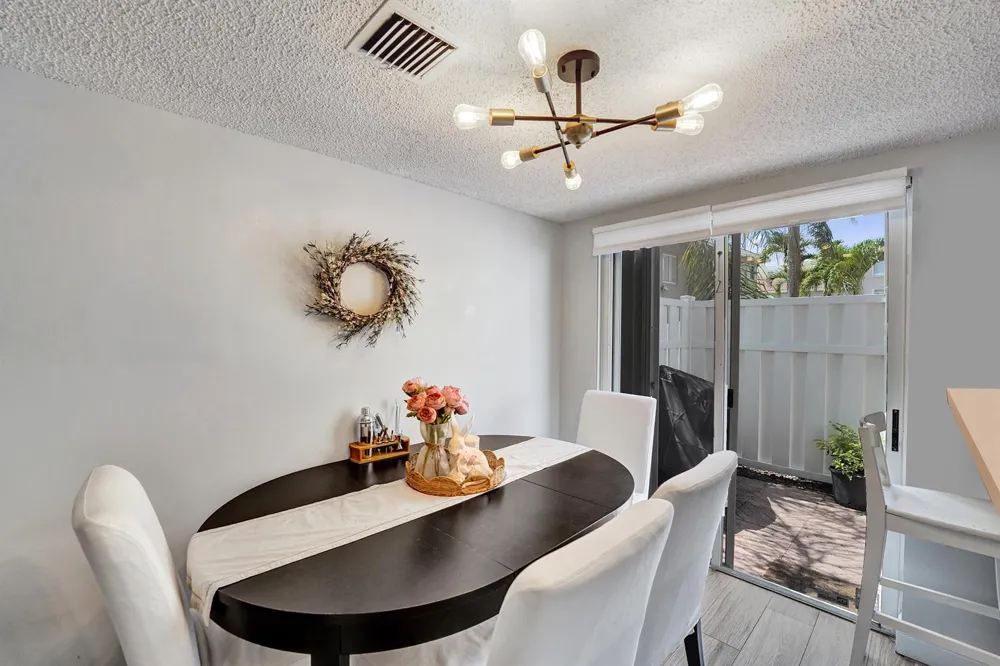173 Riviera Circle Weston, FL 33326