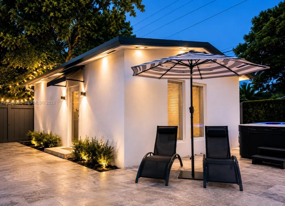 145 NW 40 St Miami, FL 33127